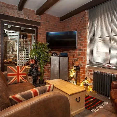 Apartment 1 The Old Mill, Lady Pecketts Yard *