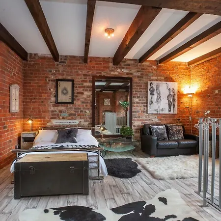 1 The Old Mill, Lady Pecketts Yard * York